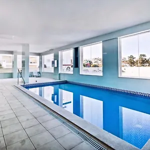 George's Quinta Palmeiras, A 2 Bedroom In Luxury Complex, Walking Distance To Town Apartment